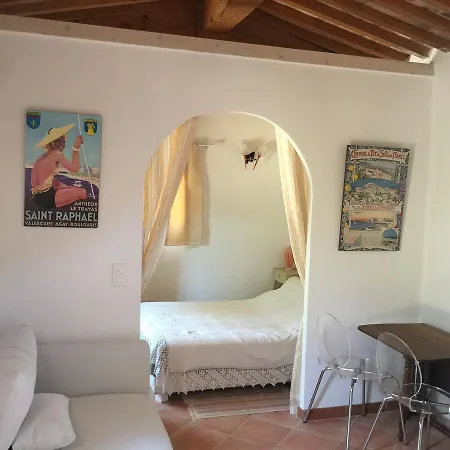 La Maison Des Oliviers 2* Cogolin